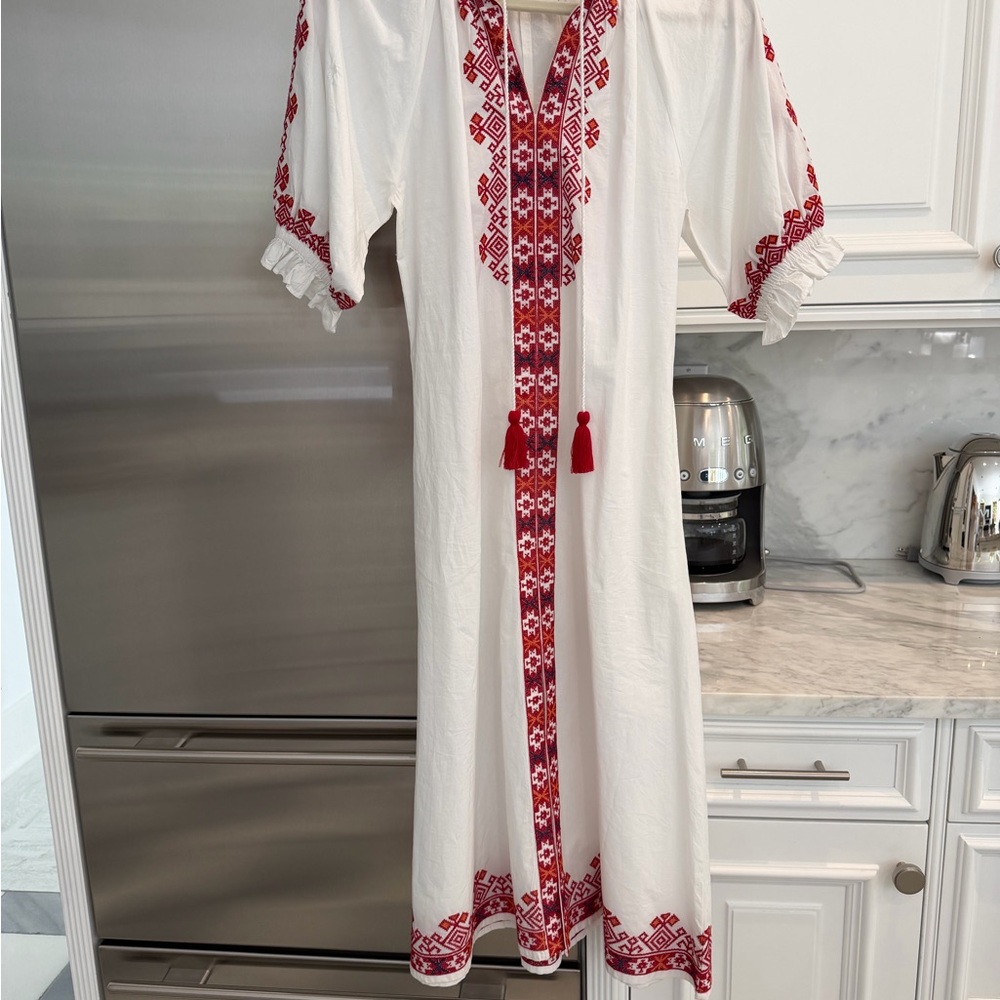 Long Sleeve Dress with Red Embroidery
